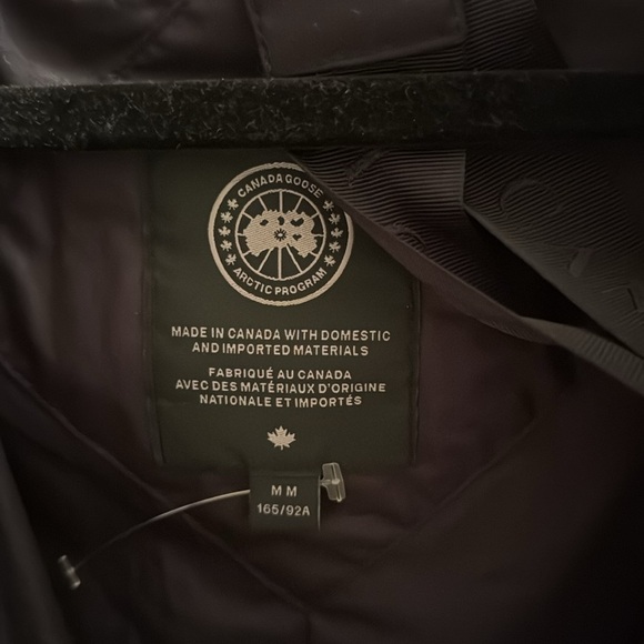 Canada Goose Women's Black Puffer Jacket - Picture 3 of 12